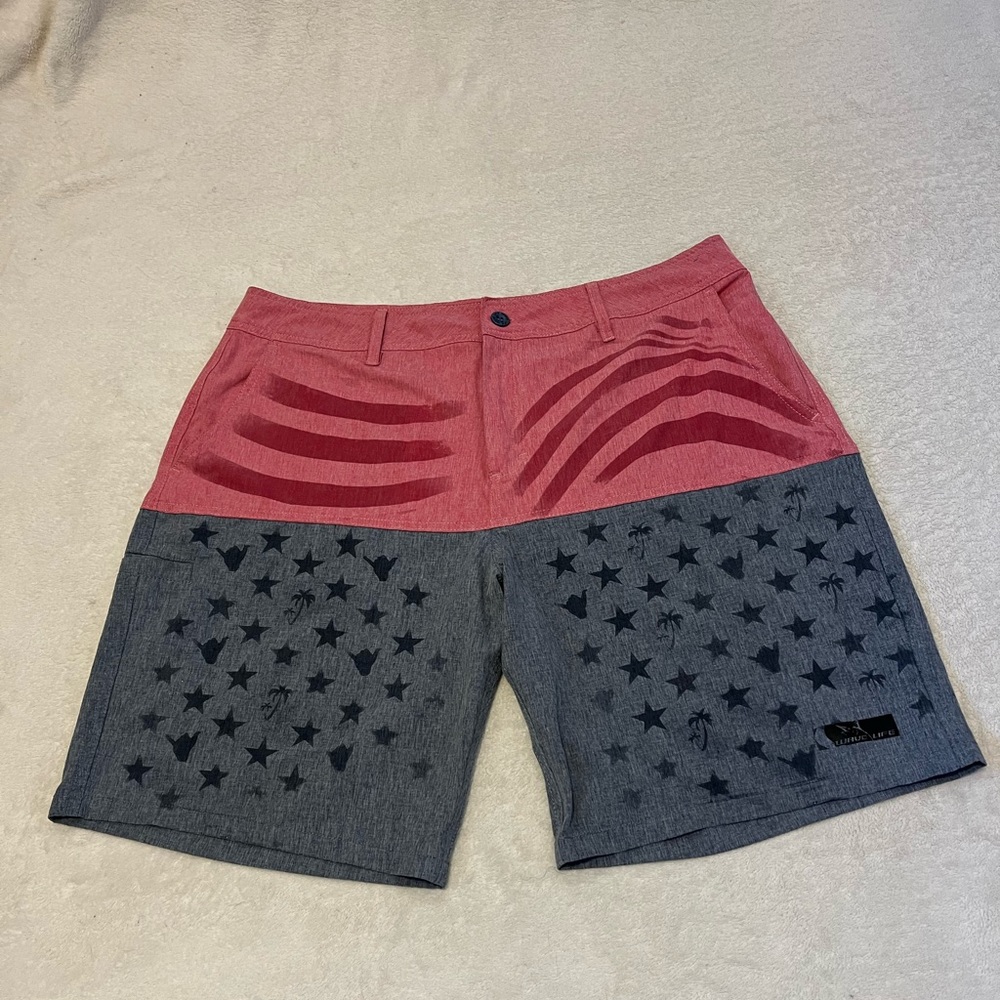 Wave Life Board Shorts with Pattern reveal!